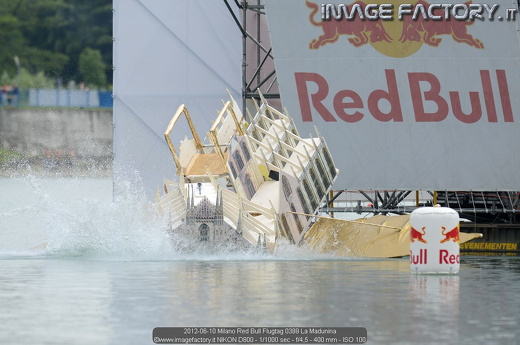 2012-06-10 Milano Red Bull Flugtag 0389 La Madunina